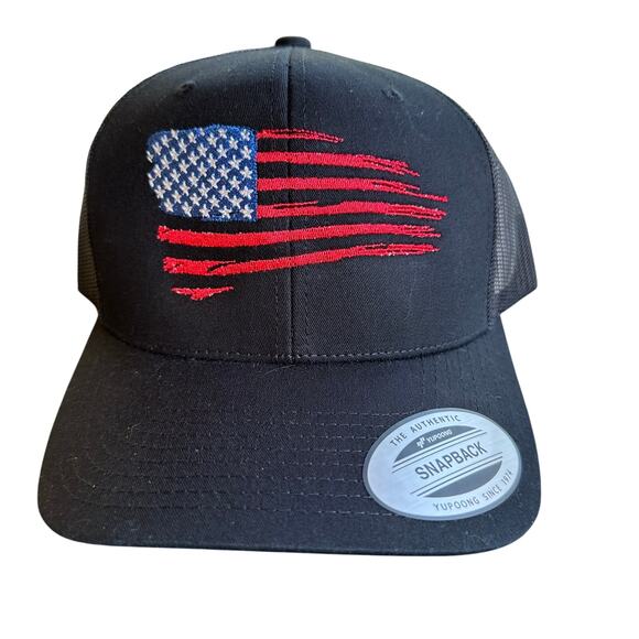American Flag Patriotic Snap Back Hat Flat Bill Yupoong 5 Trucker Mesh Cap Dad - Picture 1 of 5